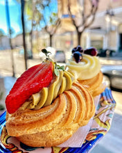 Carica l'immagine nel visualizzatore di Gallery, Zeppole di San Giuseppe e Sfinge Palermitana